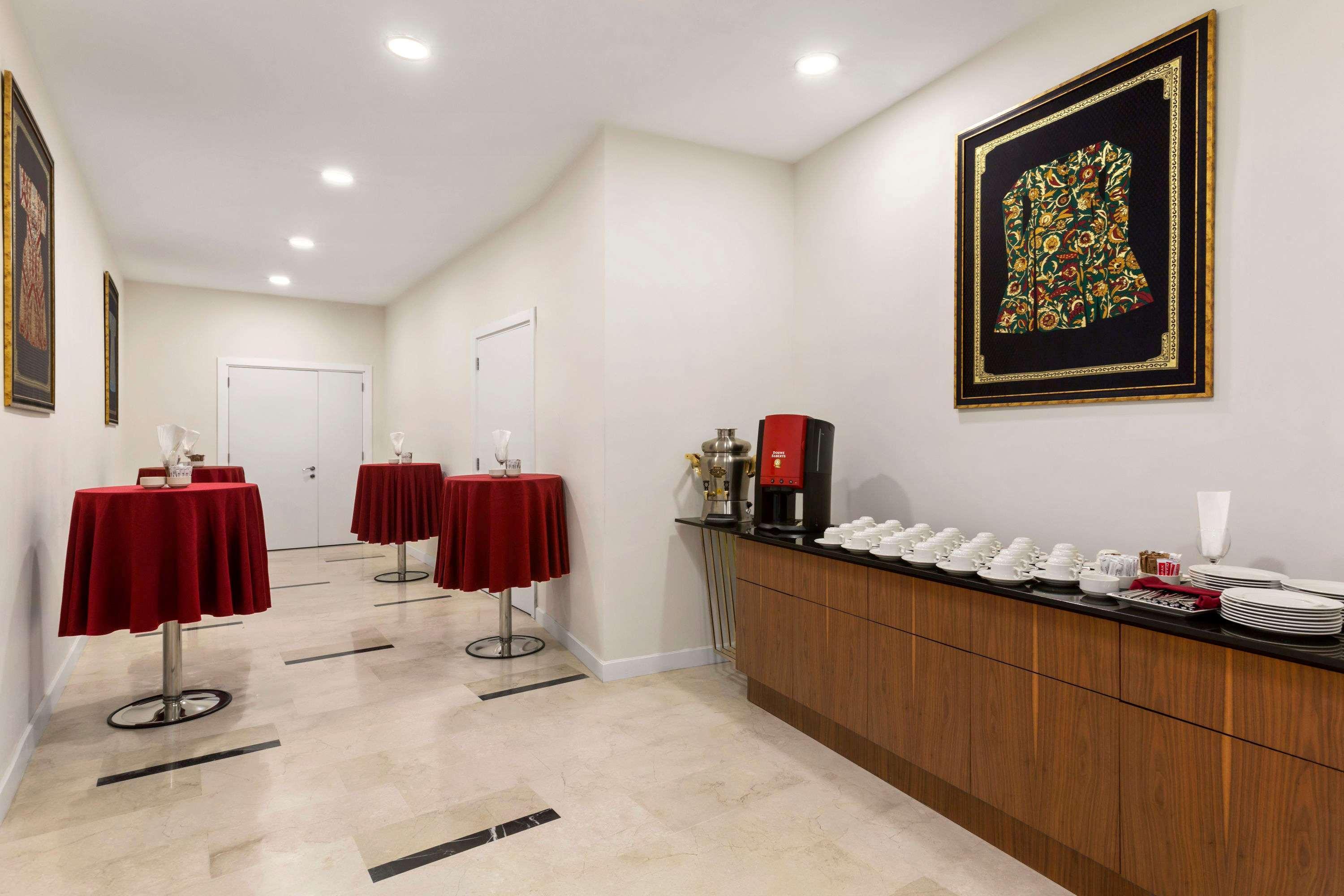 Ramada Encore Istanbul Kartal Eksteriør bilde