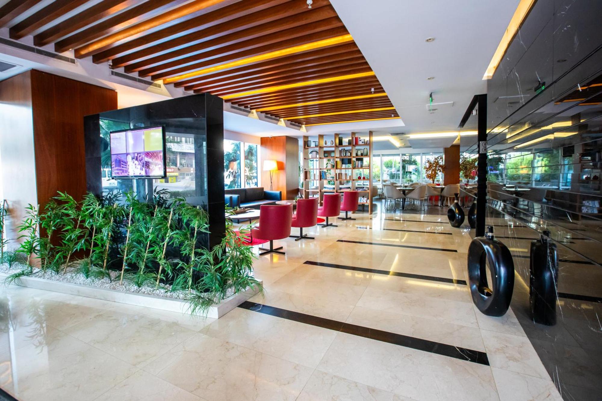 Ramada Encore Istanbul Kartal Eksteriør bilde