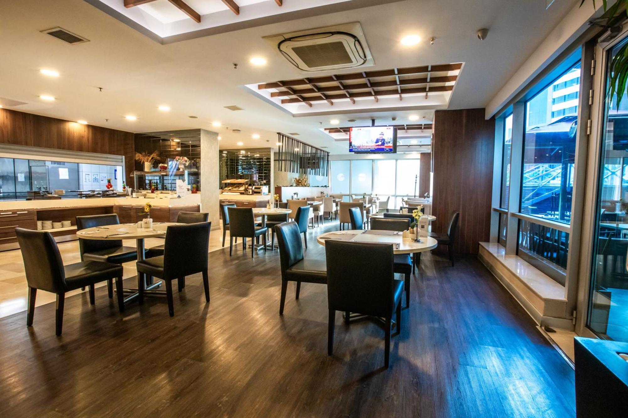 Ramada Encore Istanbul Kartal Eksteriør bilde