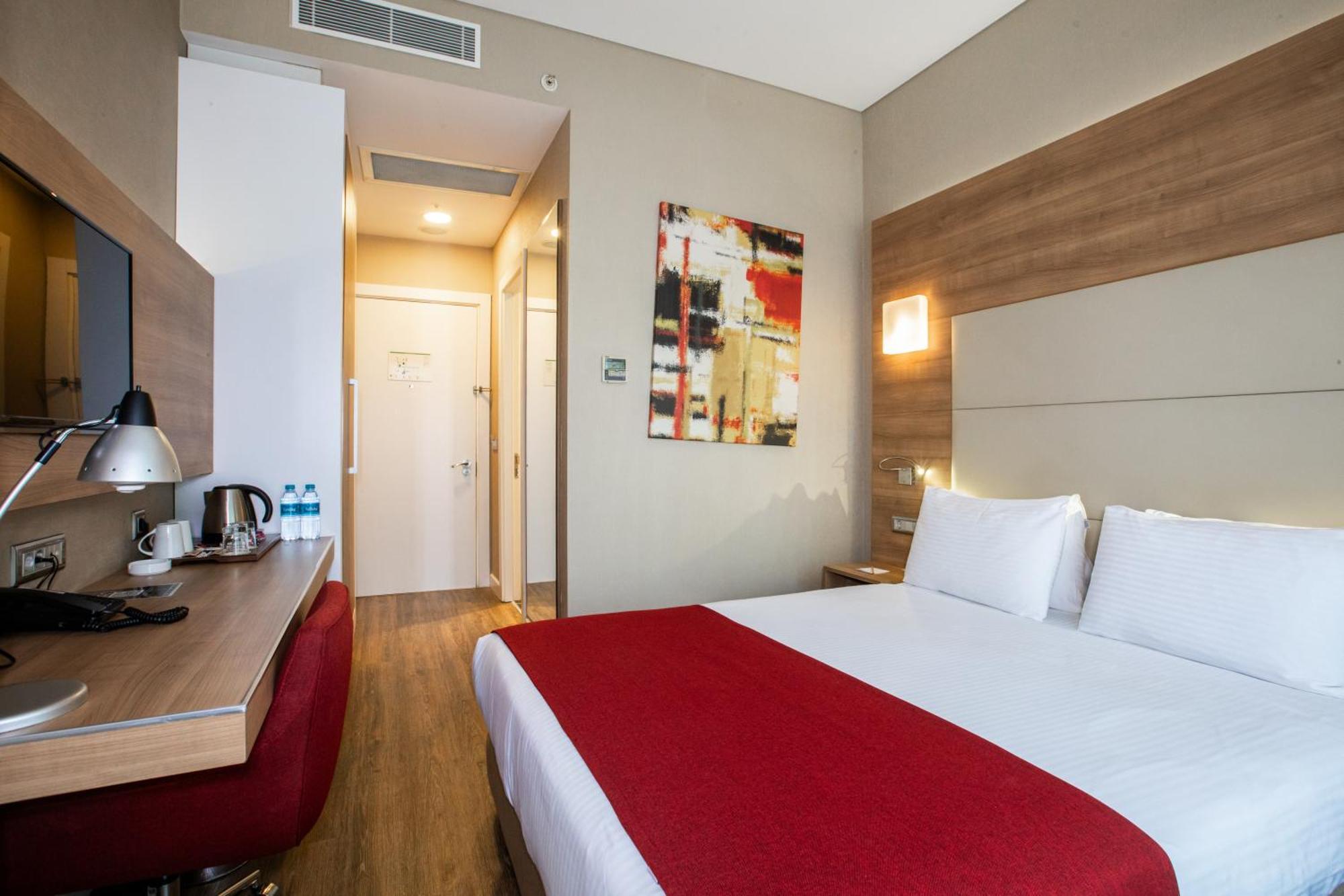 Ramada Encore Istanbul Kartal Eksteriør bilde